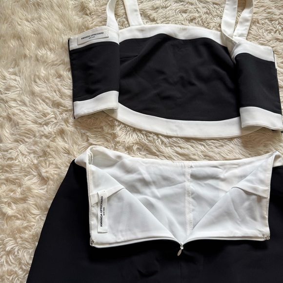Amanda Uprichard Black and White Skirt Set - Picture 5 of 11